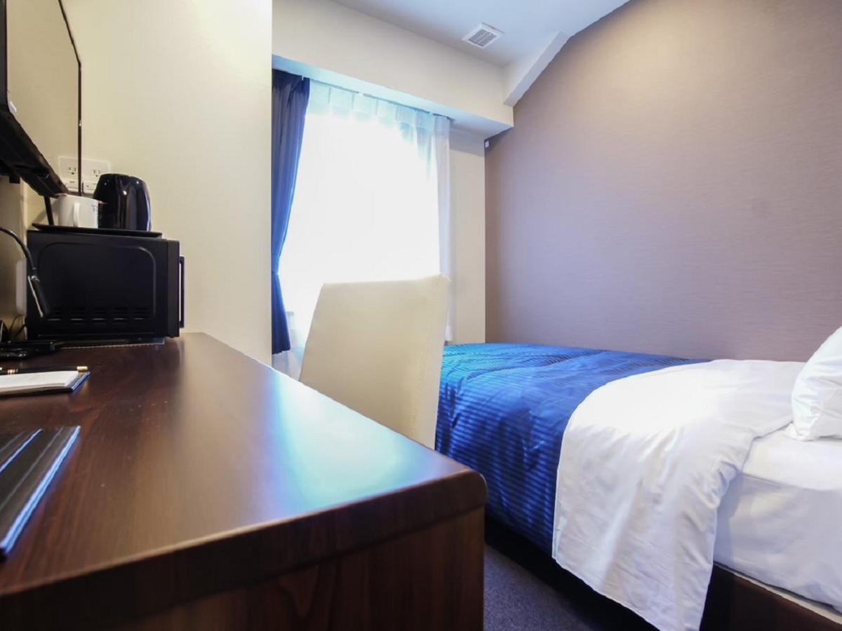 Hotel Livemax Yokohama Motomachi Ekimae Exterior foto