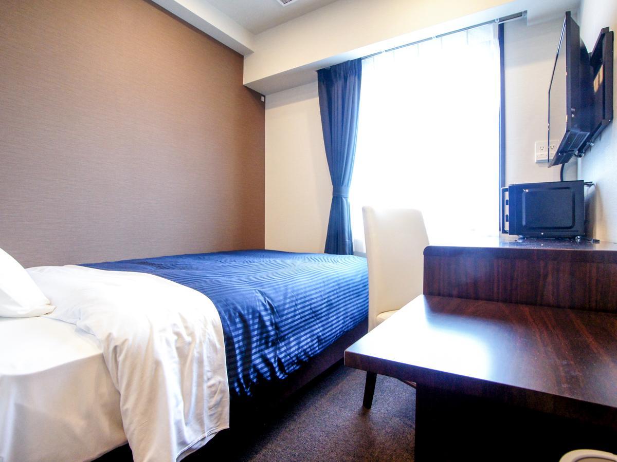 Hotel Livemax Yokohama Motomachi Ekimae Exterior foto